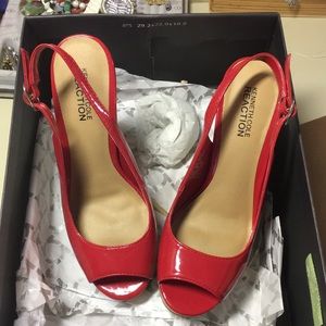 Kenneth Cole Reaction women’s shoes